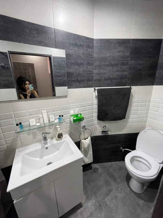 Comfortable Apartment Комфортные Апартаменты Self Check In Yerevan Exterior photo